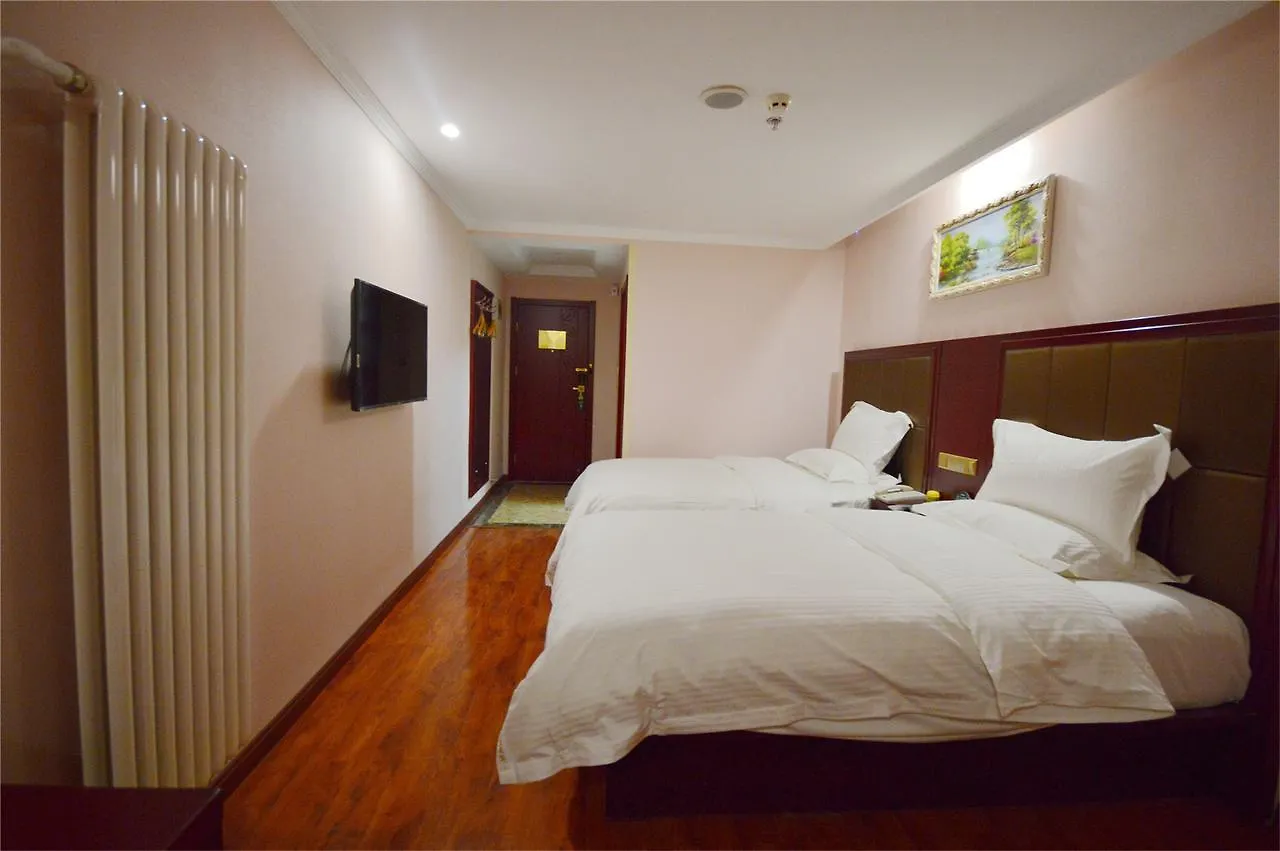 Greentree Inn Jiangsu Suzhou Kunshan Bacheng Town Hubin North Road Business Hotel