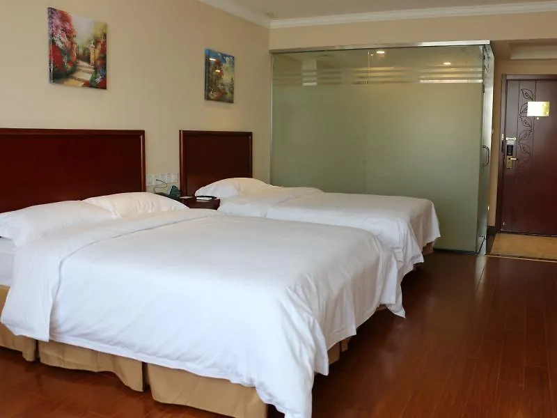 Greentree Inn Jiangsu Suzhou Kunshan Bacheng Town Hubin North Road Business Hotel