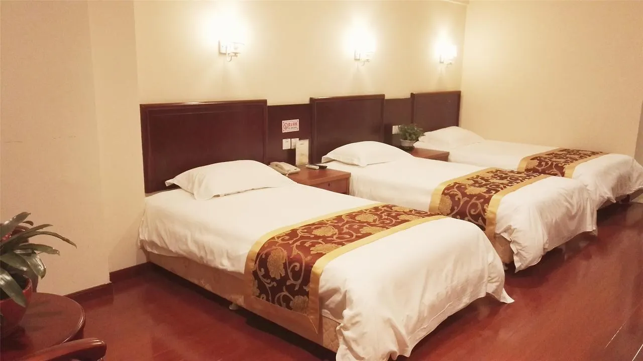Greentree Inn Jiangsu Suzhou Kunshan Bacheng Town Hubin North Road Business Hotel